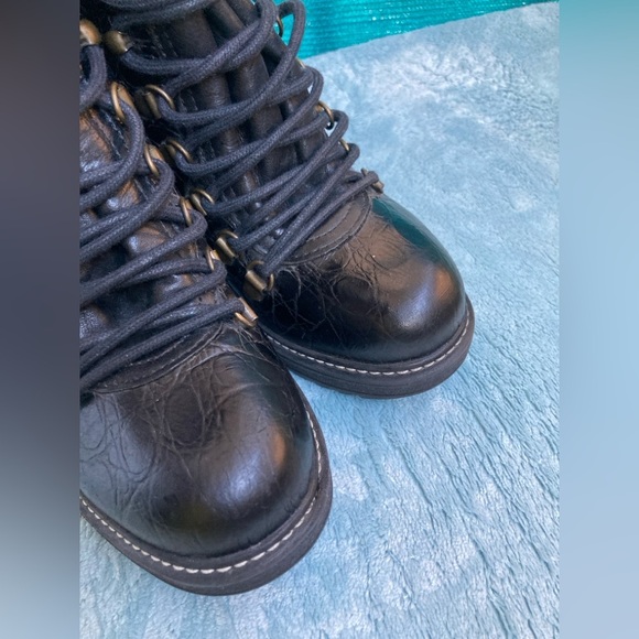 Diesel Leather Hiker Tekny Bootie Black Faux Croc Block Heel Womens - Picture 5 of 9